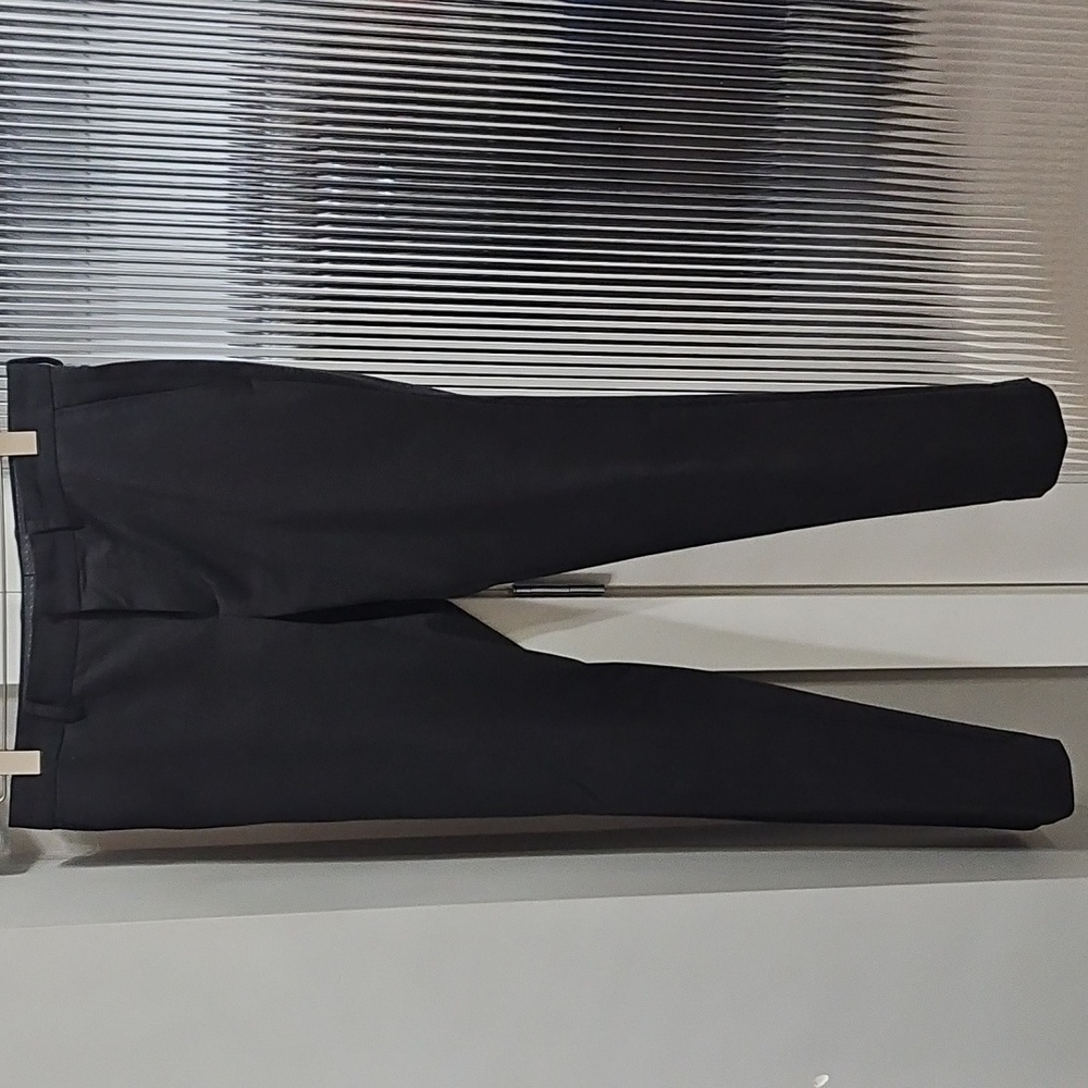 RW&Co Pants - Picture 5 of 9